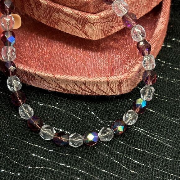 Vintage Purple and Iridescent Beaded Bracelet & Pink Heart Box - Picture 4 of 9